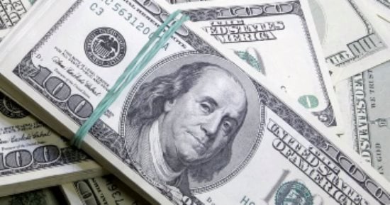سعر الدولار اليوم الأربعاء 30-4-2025 ينخفض إلى 50.76 جنيه للشراء