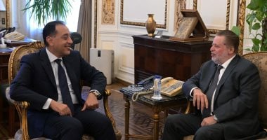 رئيس الوزراء يجتمع مع محافظ البنك المركزي لمناقشة مجموعة من القضايا