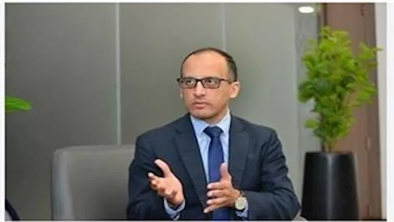 الحكومة تسلط الضوء على أهمية الاتفاقية الموقعة مع شركة موانئ أبو ظبي