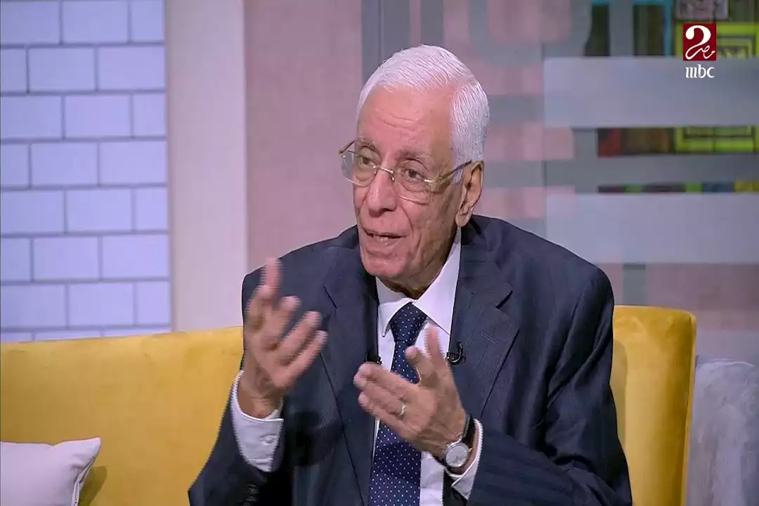 الدكتور حسام موافي يكشف عن أسباب تغير لون الجلد كعلامة على مرض خطير