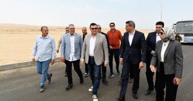 تفقد وزير الإسكان مشروع الإسكان الحر في مدينة السويس الجديدة