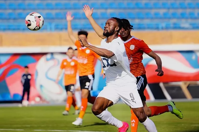 هدية للأهلي حيث تهدد ثلاثية فاركو مسيرة بيراميدز نحو لقب الدوري (فيديو)