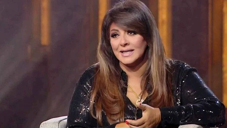 هالة صدقي تعبر عن حزنها لوفاة زوج كارول سماحة وتصفه بأنه كان له مواقف محترمة