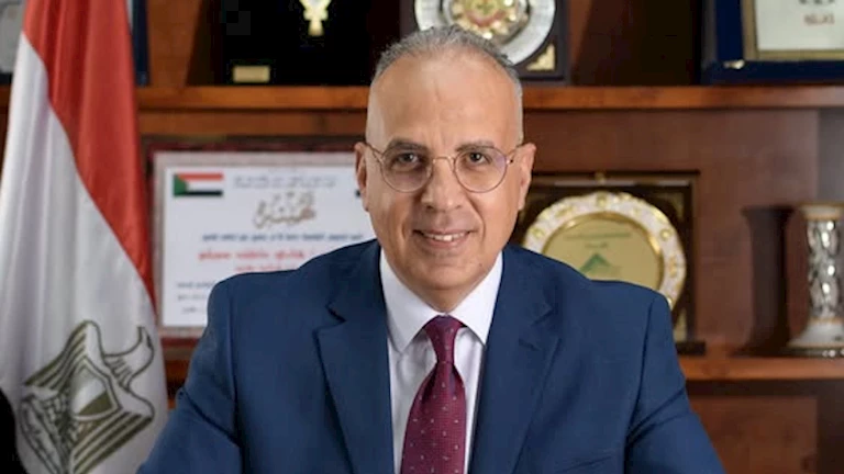 وزير الري يواصل متابعة مشروع الإدارة الذكية للموارد المائية في قطاع الزراعة
