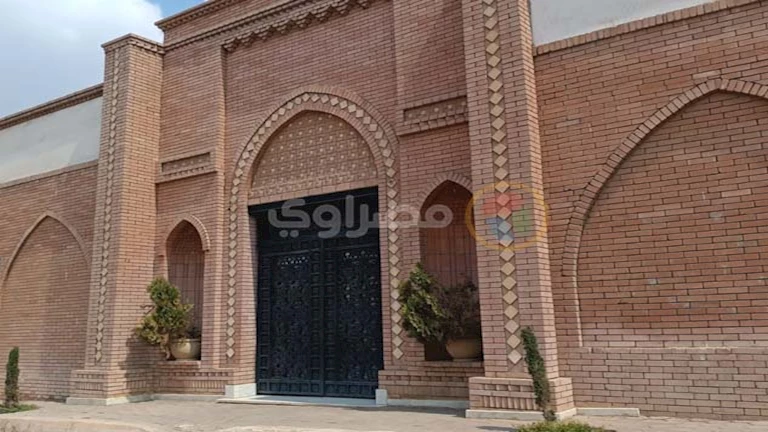 الذكرى السابعة والتسعين لميلاد مبارك تشهد غياب الحضور