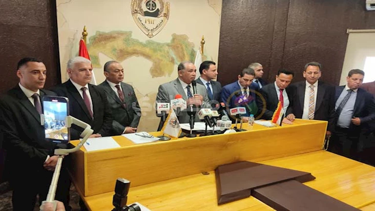 نقيب المحامين يوجه تحذيرًا حول اتخاذ إجراءات تصعيدية بخصوص الرسوم القضائية