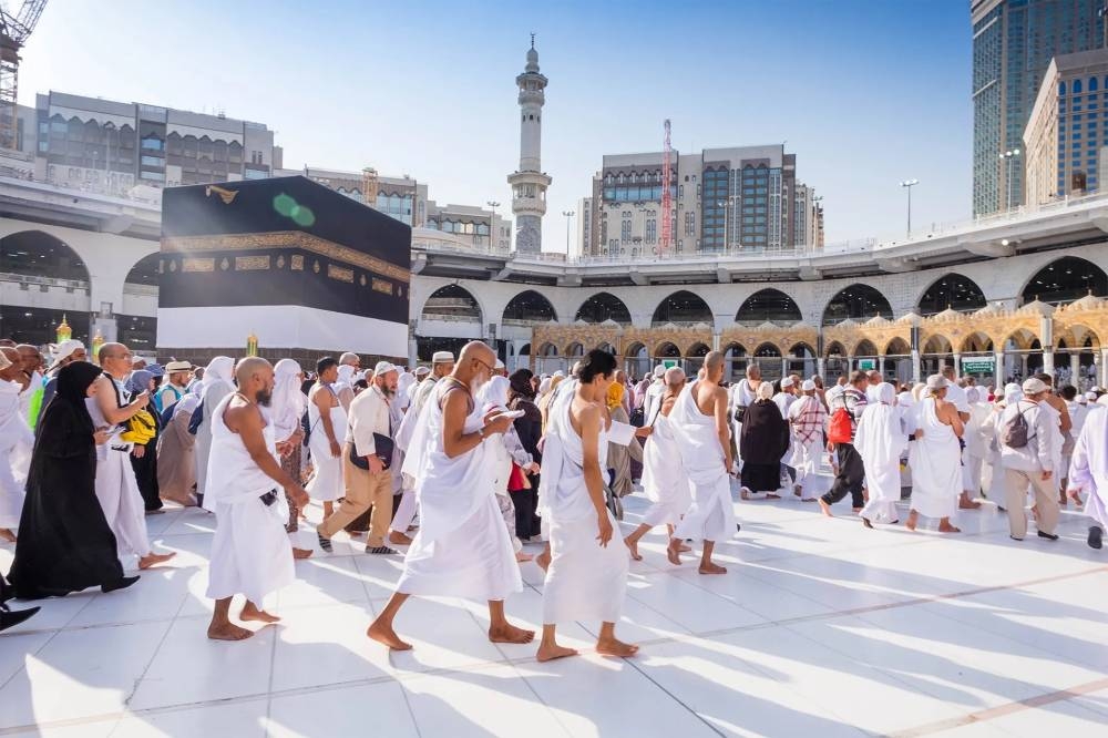 إجازة الحج لا تقل عن 10 أيام حسب وزارة الموارد البشرية