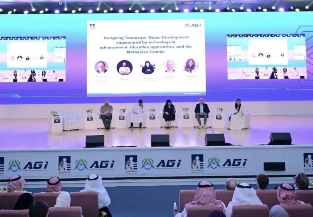 الأمير فيصل بن بندر يؤكد أن الألعاب الإلكترونية تعزز الابتكار وتدعم الاقتصاد الرقمي