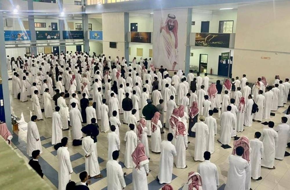 انخفاض تنمر المدارس إلى 2% وارتفاع نسبة رضا الطلاب عن حياتهم إلى 92.9%