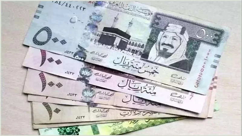 سعر الريال السعودي اليوم الأربعاء 14 مايو 2025 خلال منتصف التعاملات