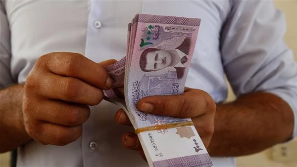 سقـــوط من القمة.. سعر الدولار مقابل الليرة السورية اليوم 8 حزيران 2025 منتصف التعاملات اليومية