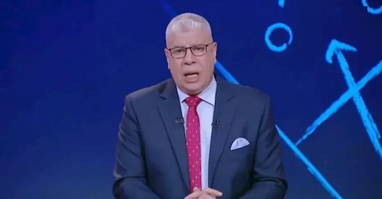 شوبير يكشف تفاصيل ما يحدث في الزمالك بعد تعادل الأهلي وتأثيره على الفريق
